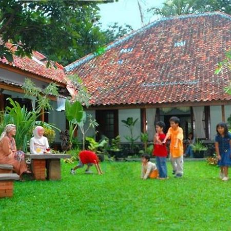 Rumah Ebo Bandung Zewnętrze zdjęcie